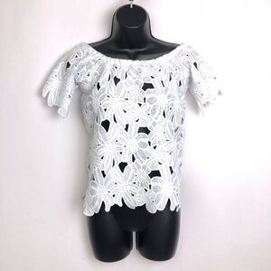 🦄2/$20 Dizzy Gal Floral Lace Romantic Boho Top